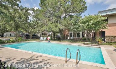 Main picture of 4018 Blue Bonnet Blvd