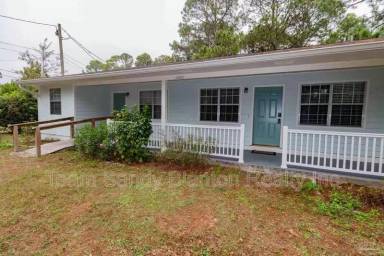 Main picture of 8480 Laredo St