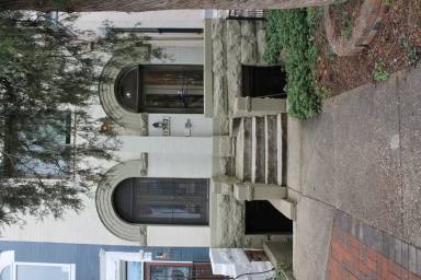 Main picture of 1362 Kenyon St NW