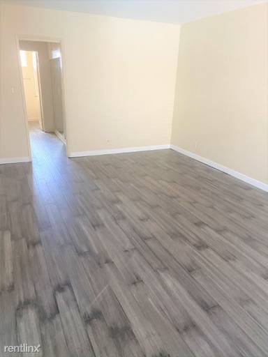 Main picture of 2115 Placentia Ave