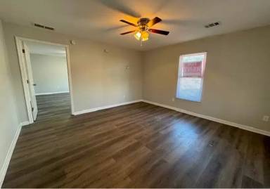 Main picture of 156 Electric Ave NW