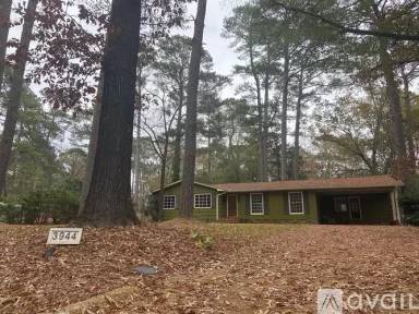 Main picture of 3944 Roxbury Rd