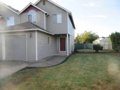 Main picture of 2530 Cowrie Ct NW