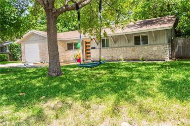 Main picture of 8101 Logwood Dr