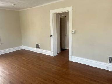 Main picture of 1111 Fairchild St