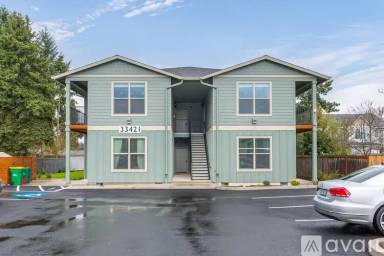 Main picture of 33421 SW Maple St