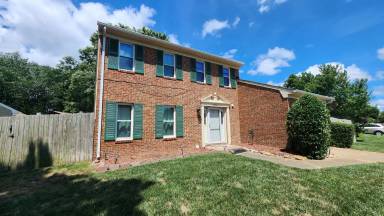 Main picture of 3932 Lombard Ct