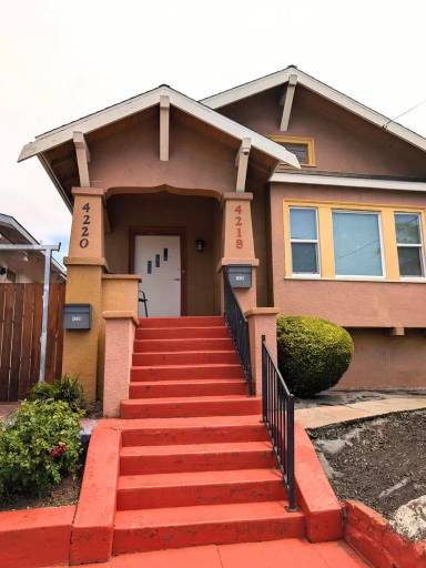 Main picture of 4220 Market St