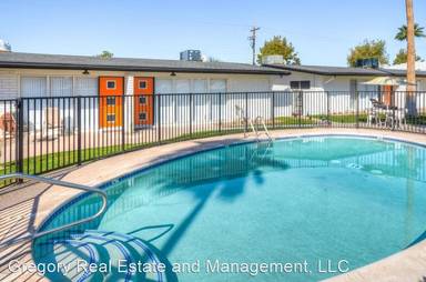 Main picture of 2626 N 46th St