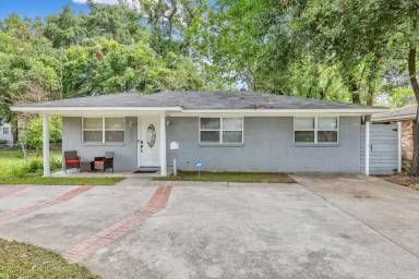 Main picture of 603 E 31st St