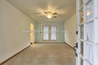 Main picture of 5319 NE 22nd Ave