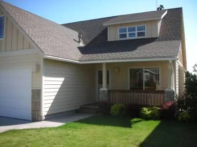Main picture of 2968 NE Sandy Dr