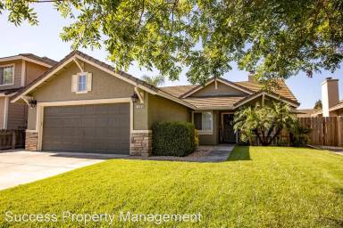 Main picture of 1080 E Springer Dr