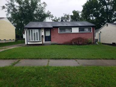 Main picture of 73 E Newport Ave