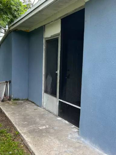 Main picture of 2806 Tropic Rd