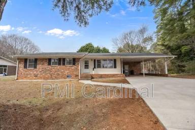 Main picture of 2616 Redbud Dr