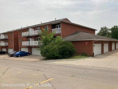 Main picture of 231 Woodside Dr