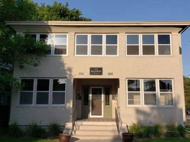 Main picture of 2327 27th Ave S