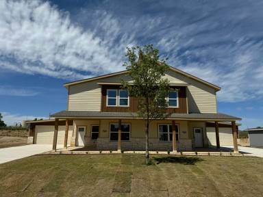 Main picture of 1308 Johnson Bend Rd
