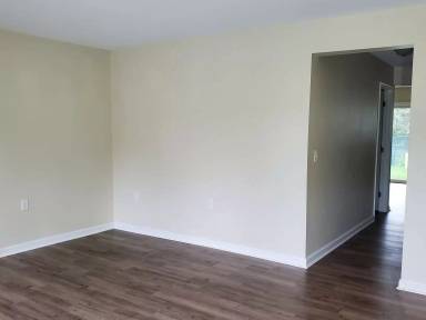 Main picture of 15342 Orchard Ave
