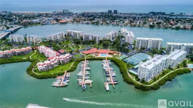 Main picture of 7907 Sailboat Key Blvd S