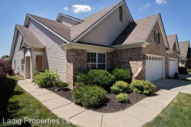 Main picture of 16777 Loch Cir