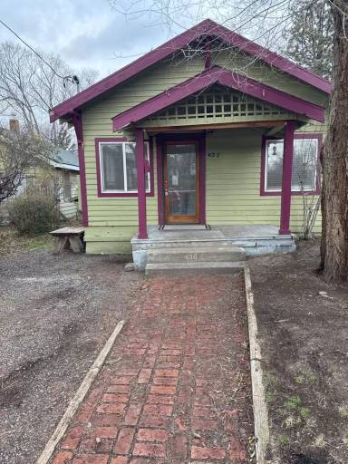 Main picture of 402 NW Georgia Ave