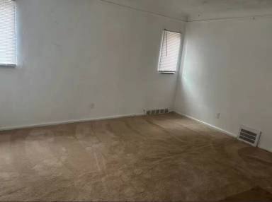 Main picture of 9215 Philip St