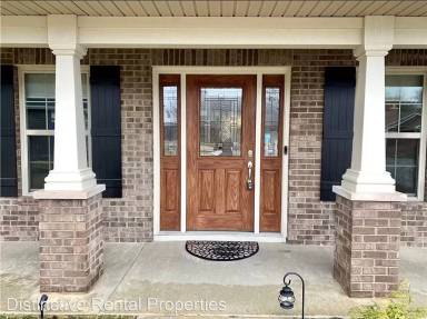 Main picture of 463 Limestone Ct E