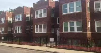 Main picture of 1635 W 77th St