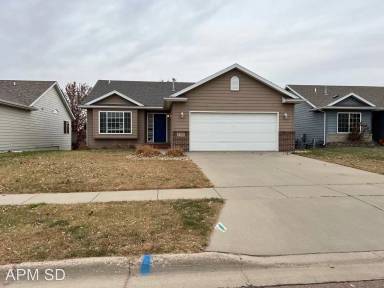 Main picture of 1409 N Holbrook Ave