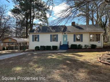 Main picture of 810 Mimosa Dr SE
