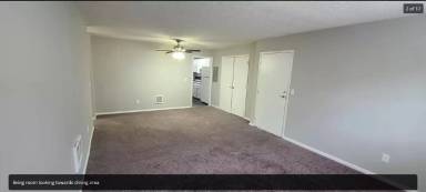 Main picture of 8405 Cottonwood Dr