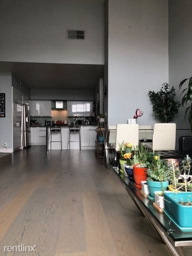 Main picture of 14569 Benefit St