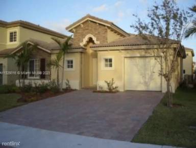 Main picture of 22507 SW 94th Path