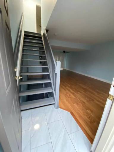 Main picture of 5123 Singleton Dr