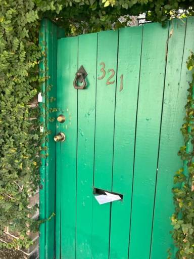 Main picture of 24 E Macon St