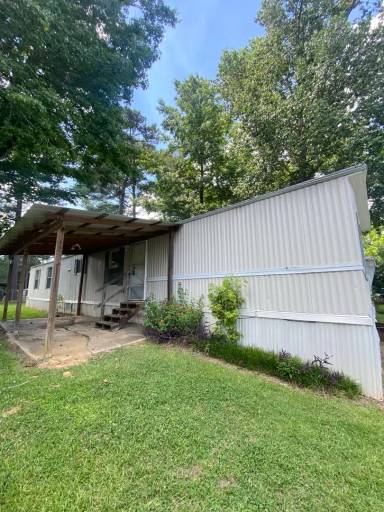 Main picture of Ridgewood Village Mobile Home Park
