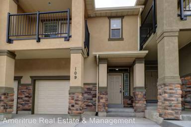 Main picture of 132 E Carbonell Way