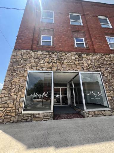 Main picture of 301 10th St