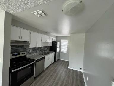 Main picture of 4480 76th Ave N