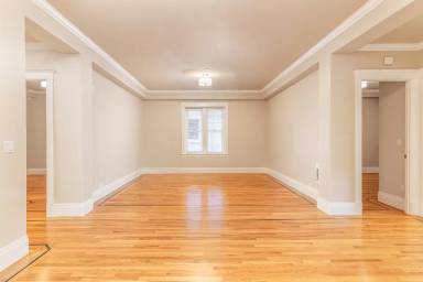 Main picture of 1369 Hyde Apartments
