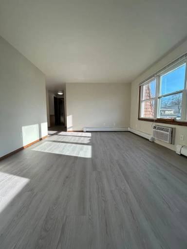 Main picture of 1012 Lime Kiln Rd