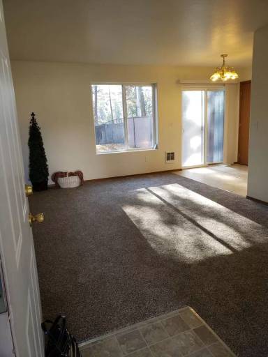 Main picture of 317 W Cherry Ave