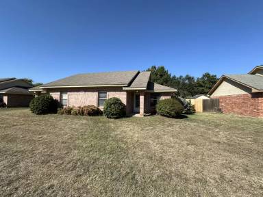 Main picture of 1216 Winscott Rd