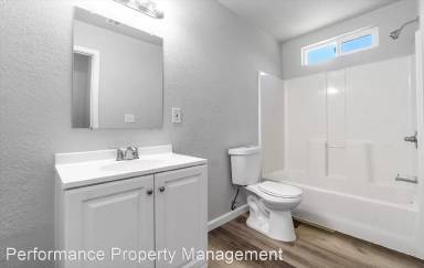Main picture of 2466 E Alfred Ave