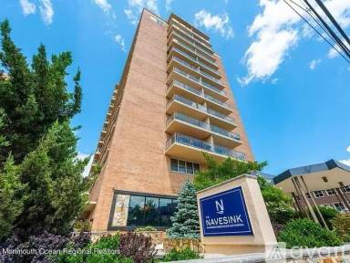 Main picture of Riverview Towers Apartment