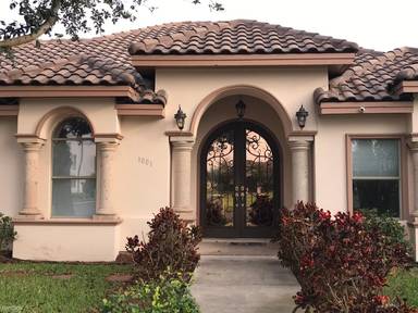 Main picture of 1001 E Balboa Ave