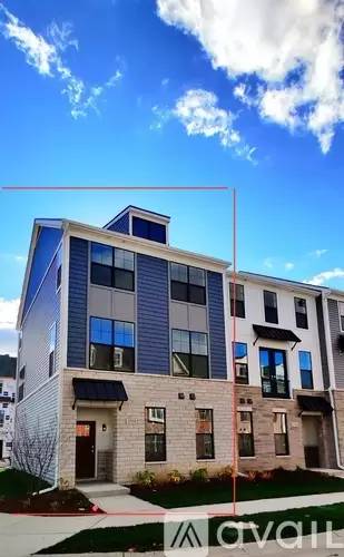 Main picture of 2701 S Spurway Dr