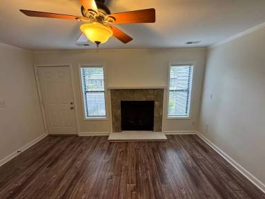 Main picture of 133 Cedar Holw